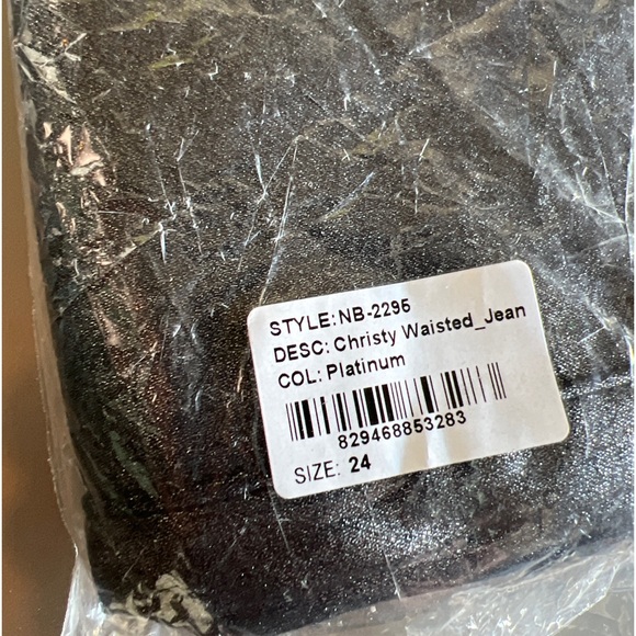 Neon Blonde size 24 metallic jeans - Picture 4 of 4